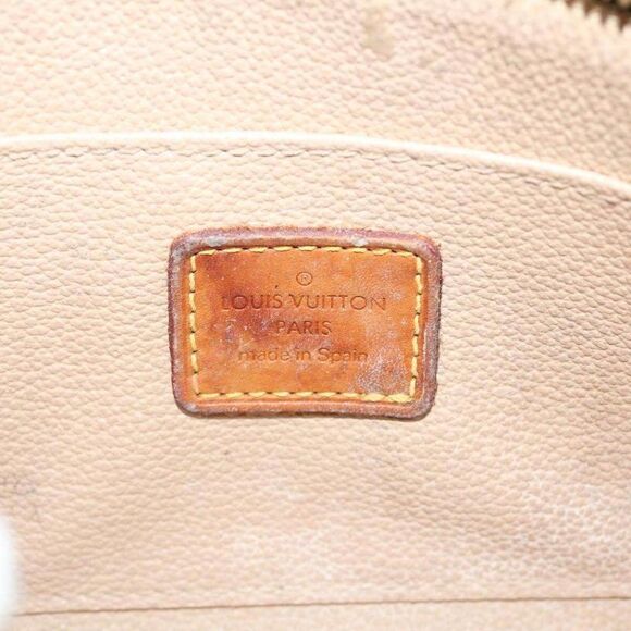LOUIS VUITTON Monogram Pochette Cosmetic PM Pouch - Picture 9 of 15